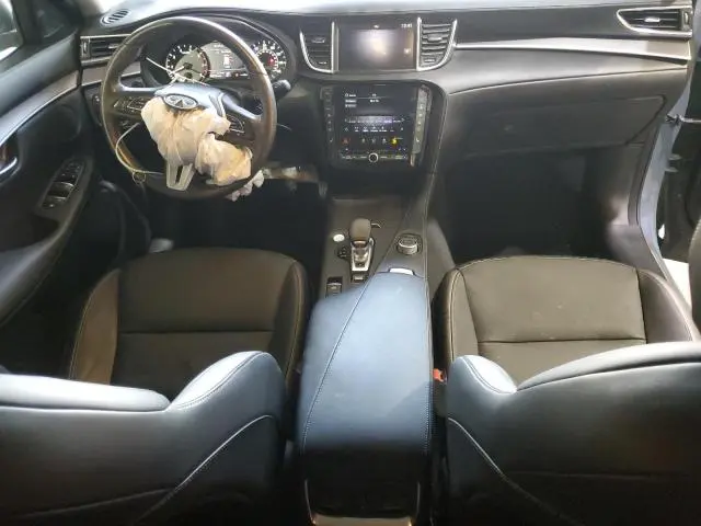 2022 INFINITI QX50 LUXE