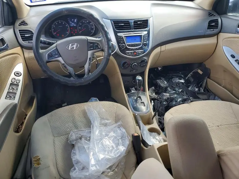 2013 HYUNDAI ACCENT GLS  