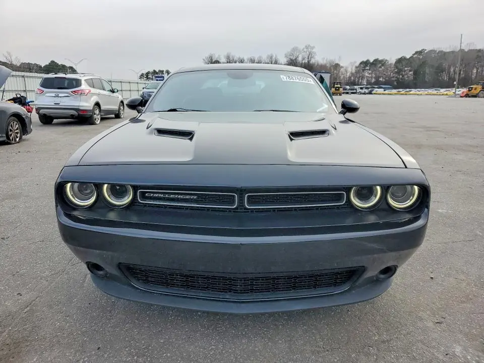 2023 DODGE CHALLENGER SXT  