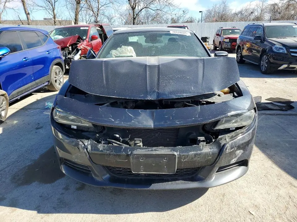2019 DODGE CHARGER SXT  