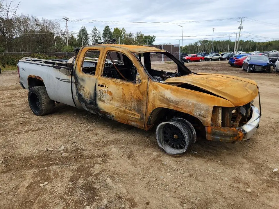 2013 CHEVROLET SILVERADO K1500 LT  