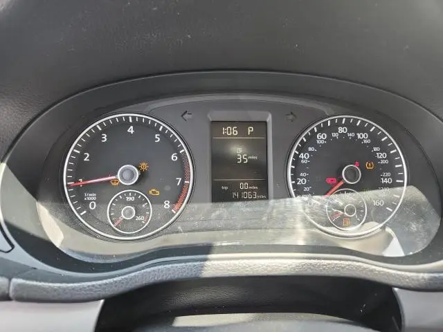 2014 VOLKSWAGEN PASSAT S  