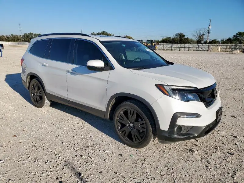 2022 HONDA PILOT SE  