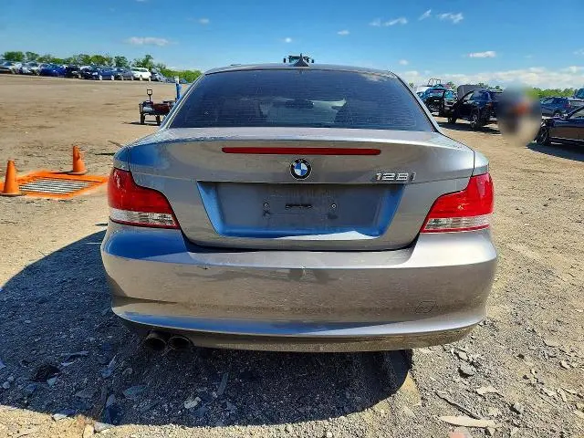 2011 BMW 128 I  