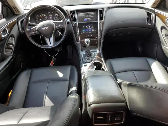 2019 INFINITI Q50 LUXE