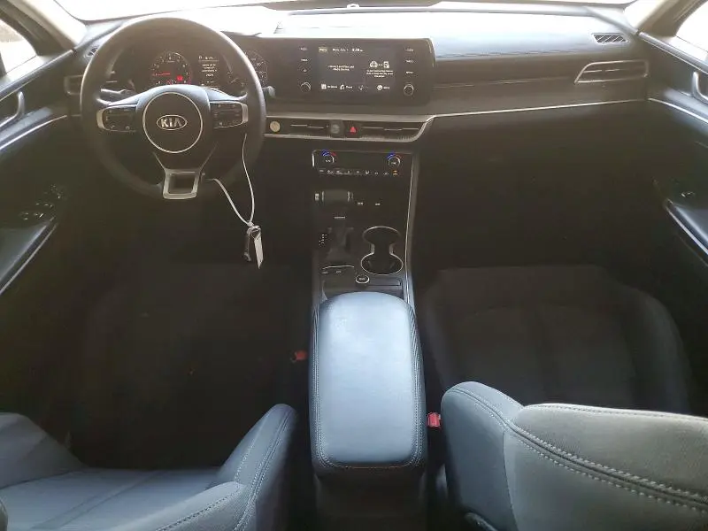 2021 KIA K5   
