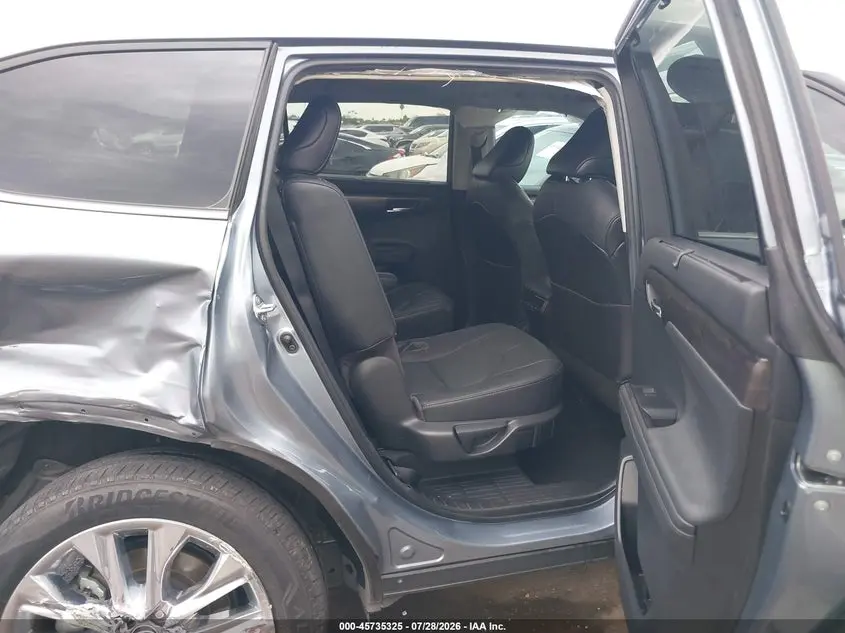 2021 TOYOTA HIGHLANDER LIMITED