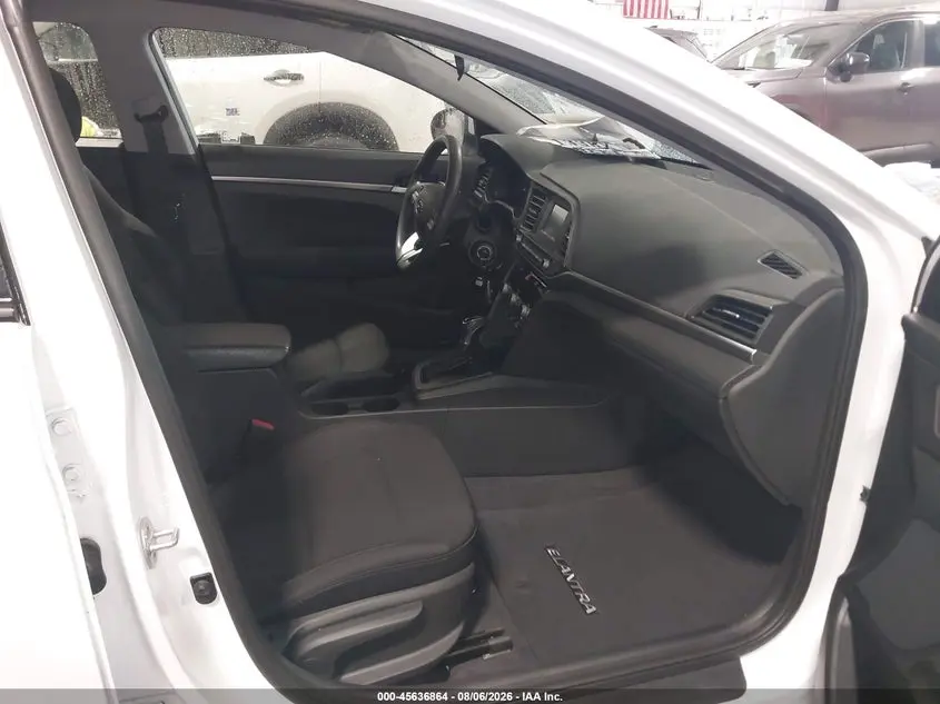 2020 HYUNDAI ELANTRA SE