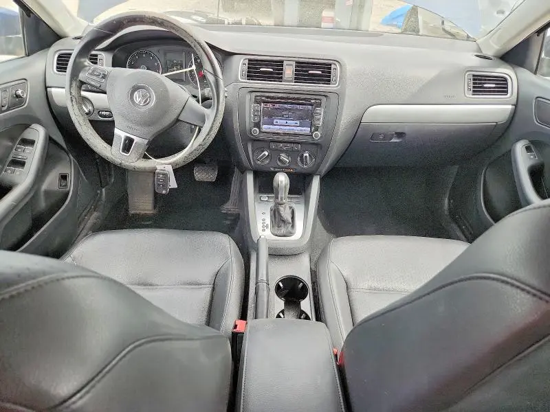 2014 VOLKSWAGEN JETTA SE  