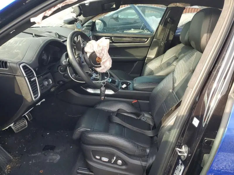 2019 PORSCHE CAYENNE TURBO  