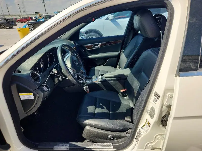 2014 MERCEDES-BENZ C 350  