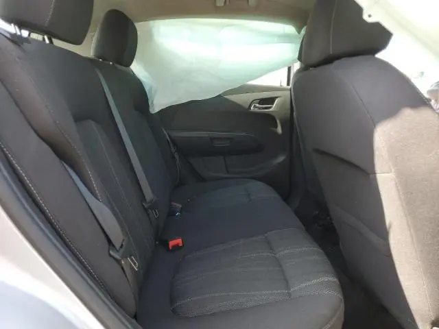 2015 CHEVROLET SONIC LT  