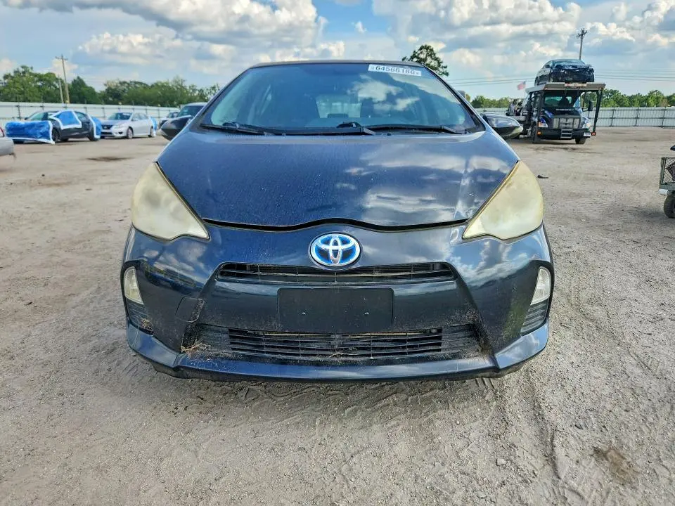 2012 TOYOTA PRIUS C TWO  