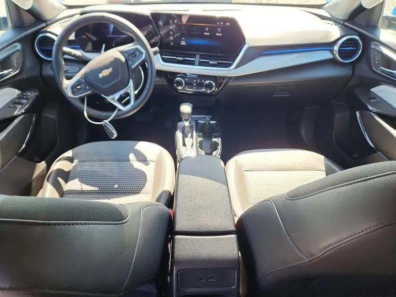 2025 CHEVROLET TRAX 1LT  