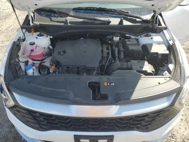 2025 KIA SPORTAGE LX  
