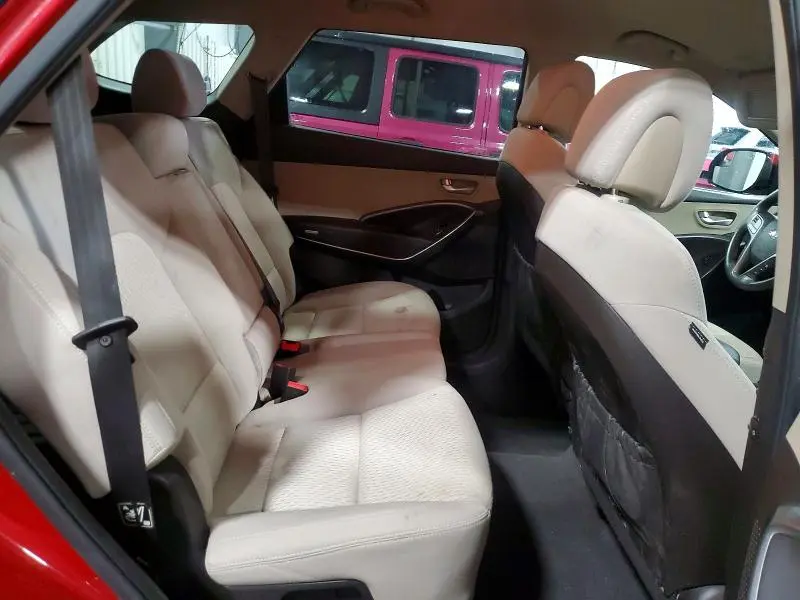 2018 HYUNDAI SANTA FE SE  