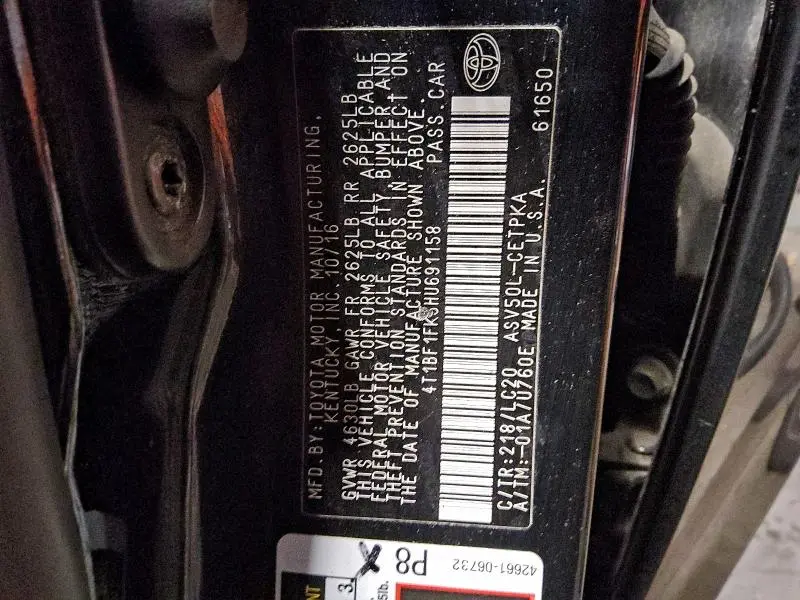 2017 TOYOTA CAMRY LE  