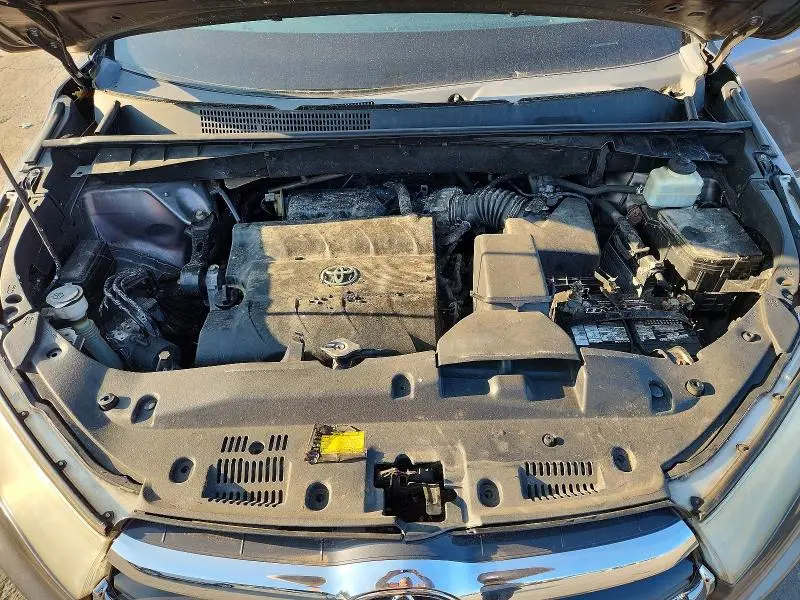 2014 TOYOTA HIGHLANDER XLE  
