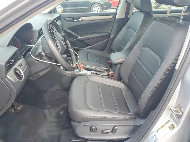 2021 VOLKSWAGEN PASSAT SE  