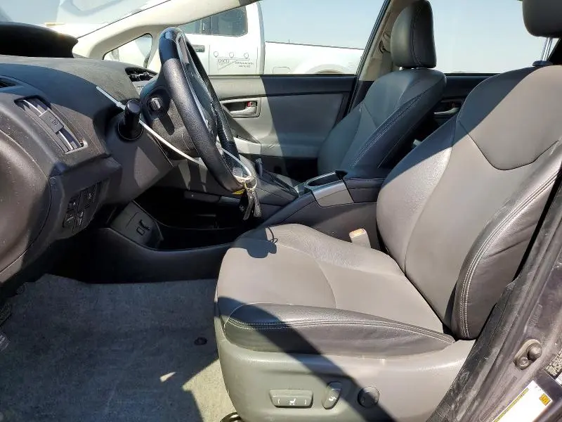 2015 TOYOTA PRIUS FOUR  