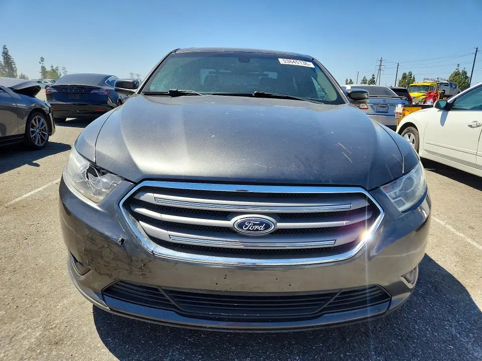 2018 FORD TAURUS SEL  