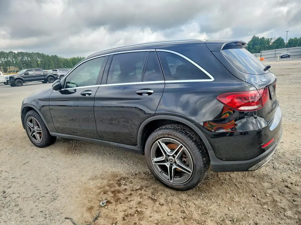 2021 MERCEDES-BENZ GLC 300 4MATIC  