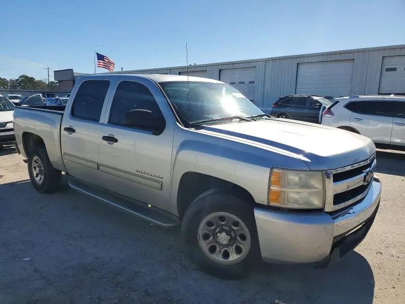 2011 CHEVROLET SILVERADO C1500 LT  