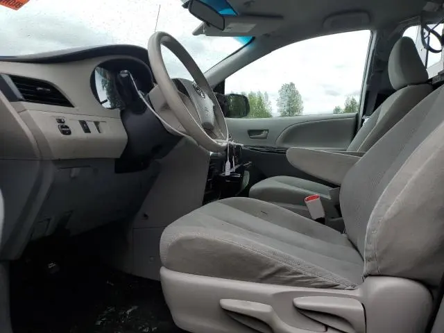 2014 TOYOTA SIENNA   