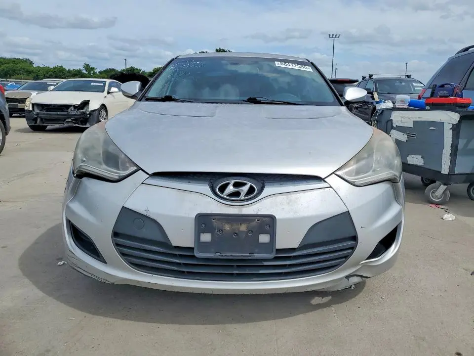 2013 HYUNDAI VELOSTER BASE  