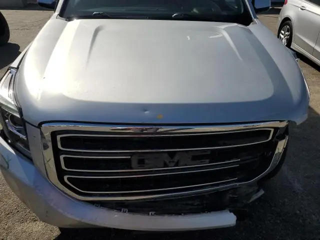 2018 GMC YUKON XL K1500 SLE  