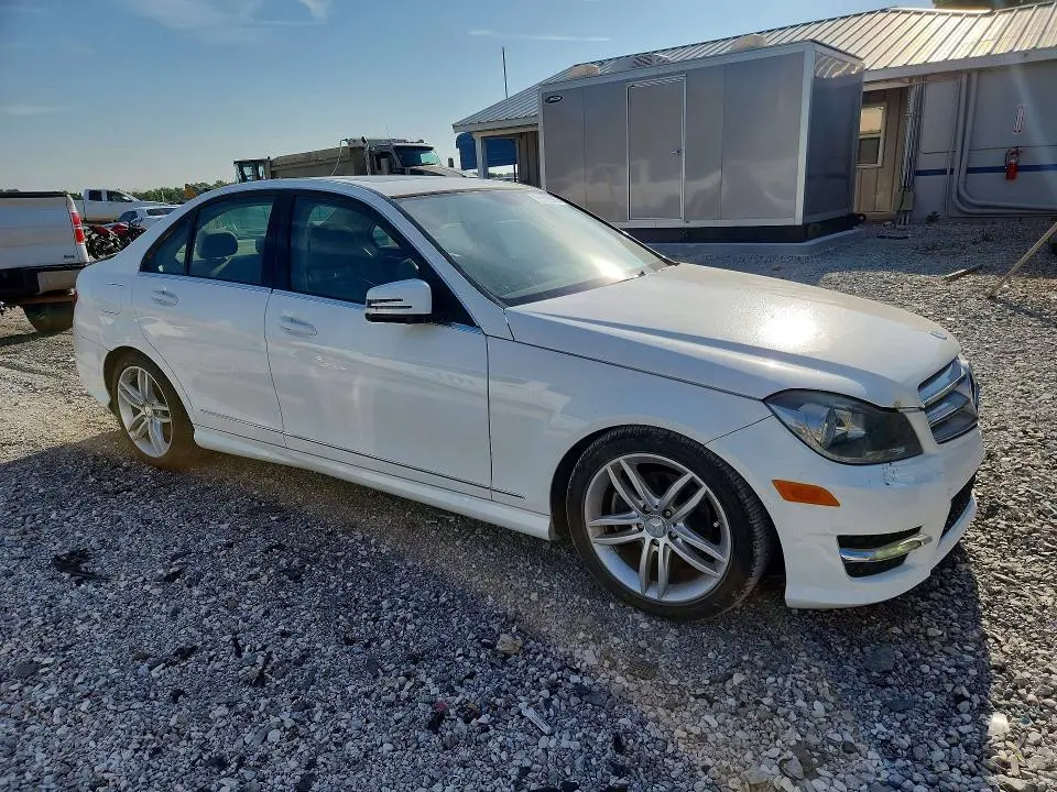 2013 MERCEDES-BENZ C250   