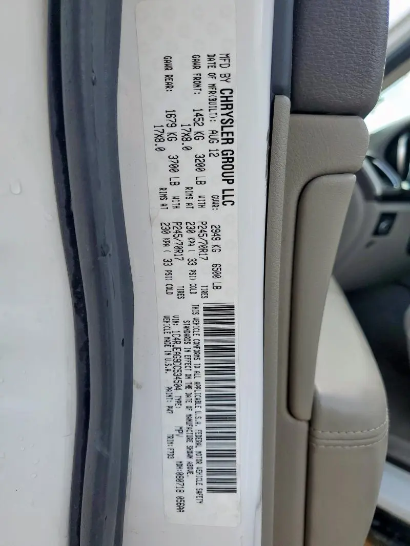 2013 JEEP GRAND CHEROKEE LAREDO  