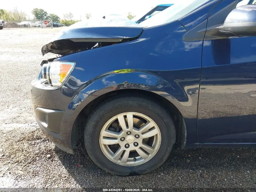 2015 CHEVROLET SONIC LT AUTO