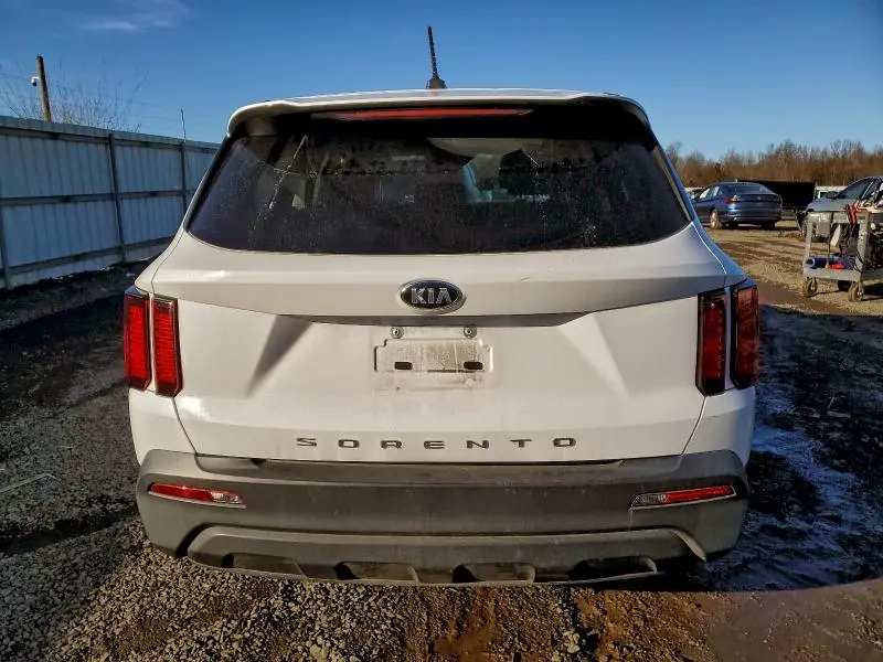 2021 KIA SORENTO LX  