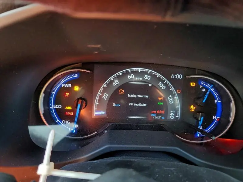 2023 TOYOTA RAV4 XLE PREMIUM  