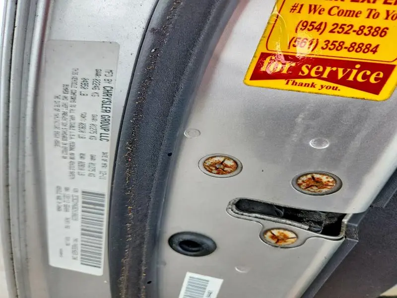 2012 DODGE CHALLENGER SXT  