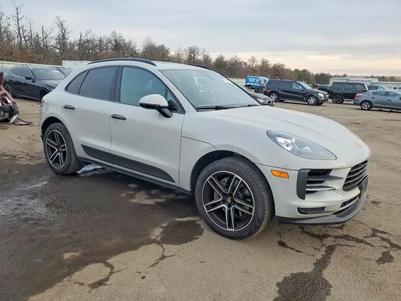 2021 PORSCHE MACAN S  