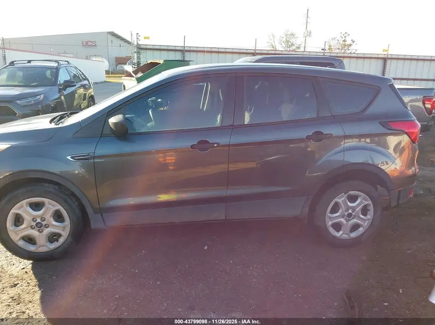 2019 FORD ESCAPE S