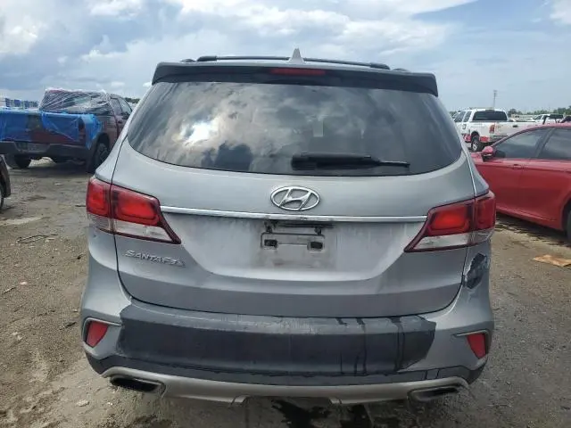 2018 HYUNDAI SANTA FE SE  
