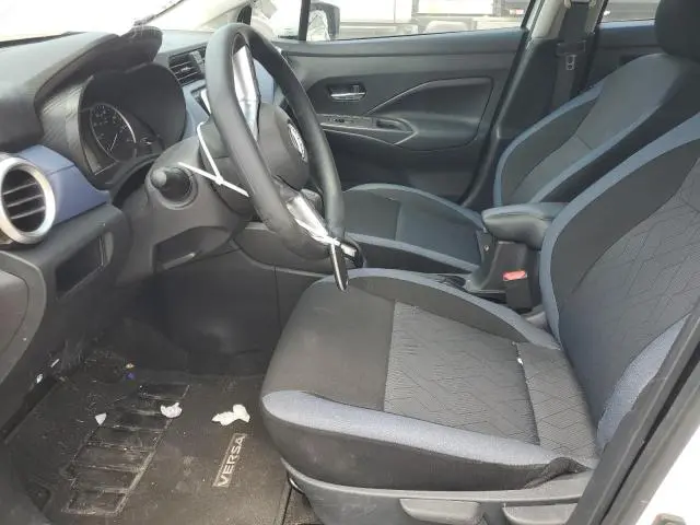 2024 NISSAN VERSA SV  