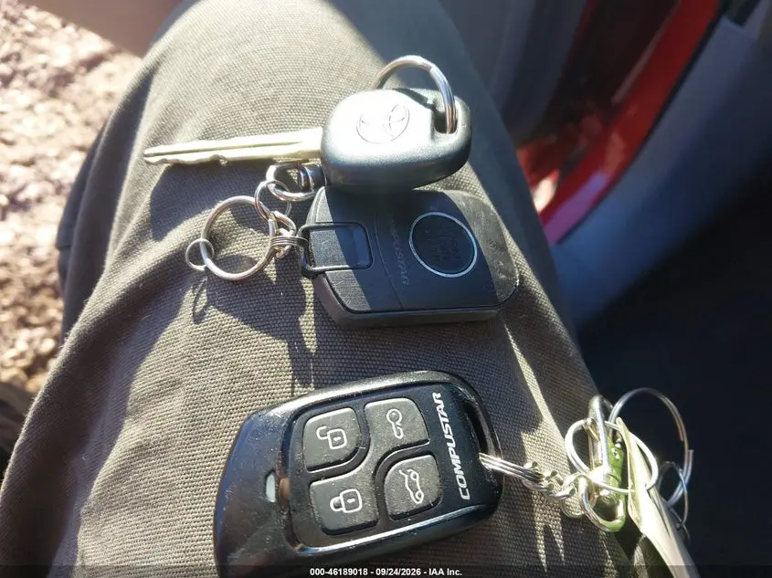 2015 TOYOTA TACOMA BASE V6