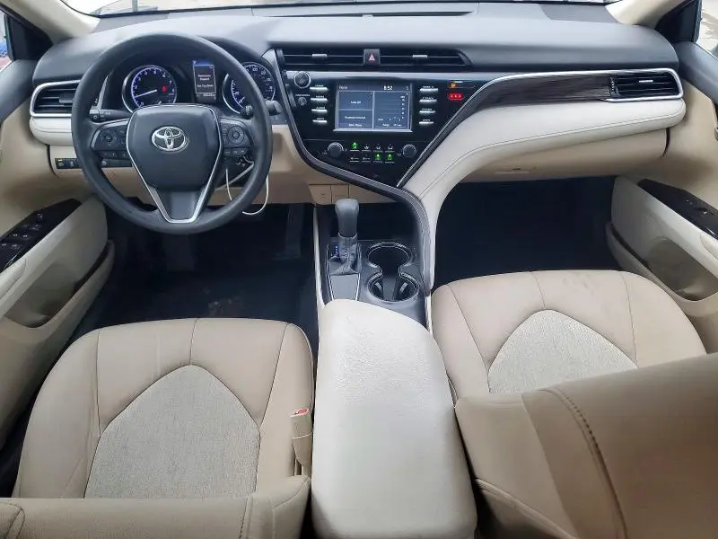 2018 TOYOTA CAMRY LE  