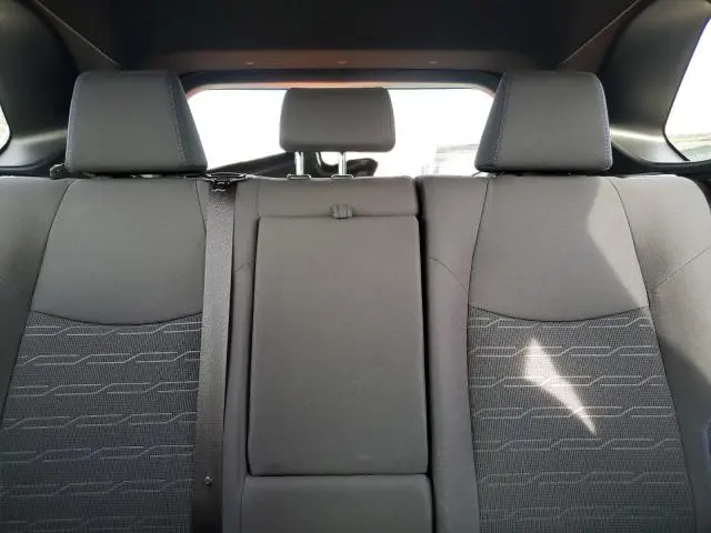 2022 TOYOTA RAV4 SE  