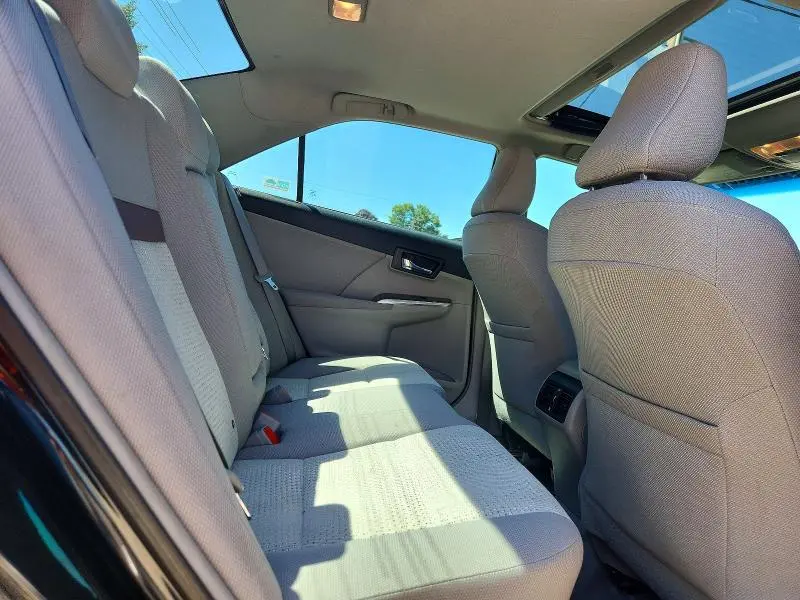 2012 TOYOTA CAMRY XLE  