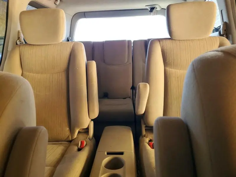 2013 NISSAN QUEST S  