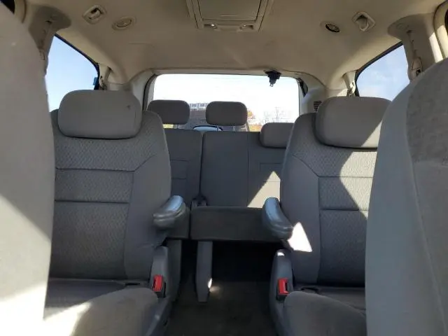 2010 CHRYSLER TOWN & COUNTRY TOURING  