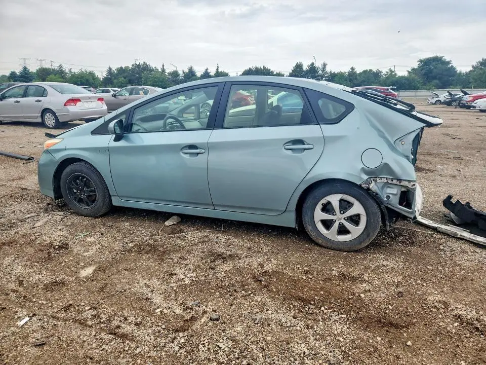 2015 TOYOTA PRIUS TWO  