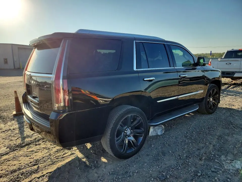 2018 CADILLAC ESCALADE   