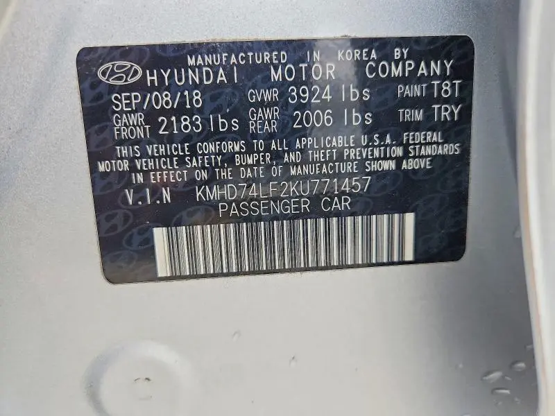 2019 HYUNDAI ELANTRA SE  