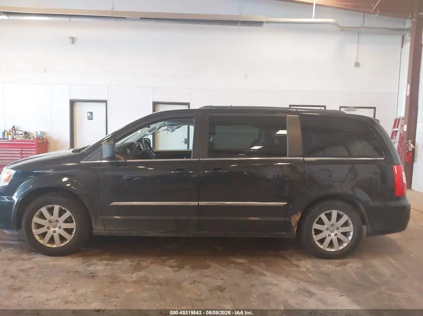 2015 CHRYSLER TOWN & COUNTRY TOURING